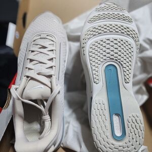 Nike Womens Beige Athletic Shoes